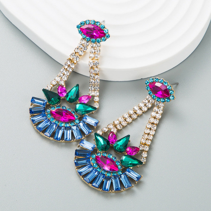 Fashion Jewelry Rhinestone Earrings For Women YWHME-696 