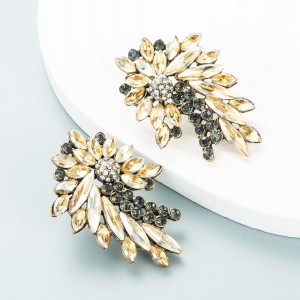 Fashion Jewelry Rhinestone Earrings For Women YWHME-898 