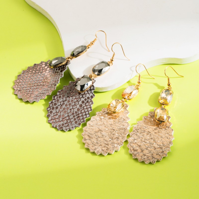 Fashion Jewelry Leather Earrings For Women YWHME-111