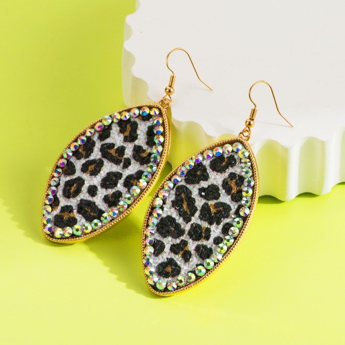 Fashion Jewelry Leather Earrings For Women YWHME-113