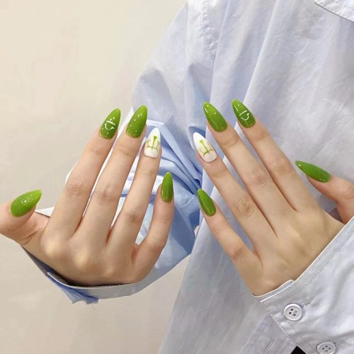 Fashion Medium Handmade Press-On Nails For Women BVNM-76