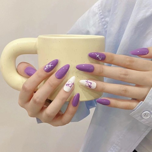 Fashion Medium Handmade Press-On Nails For Women BVNM-80